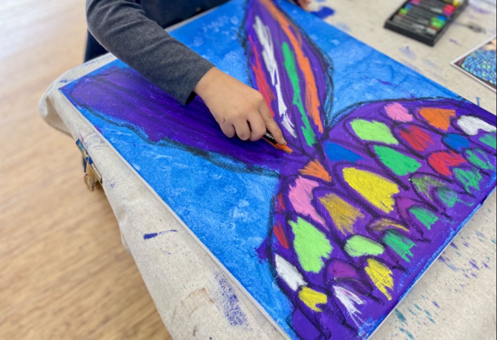 children creating art at Wonderlab Kids in turramurra